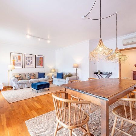 Guestready - Laranjeiras Family Home Lisbona Esterno foto