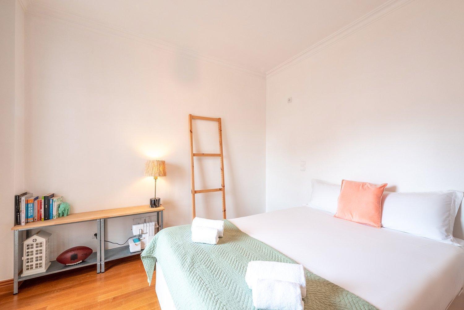 Guestready - Laranjeiras Family Home Lisbona Esterno foto